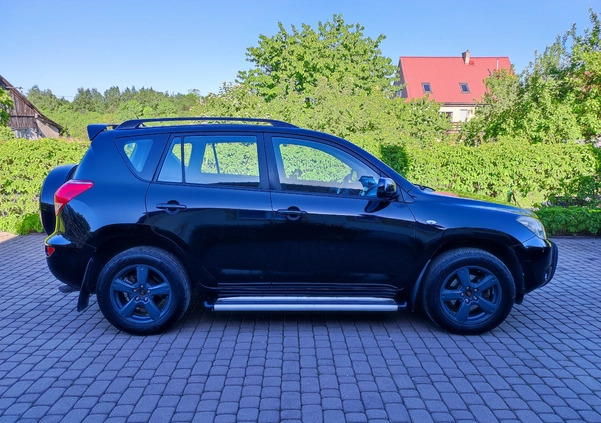 Toyota RAV4 cena 35000 przebieg: 217000, rok produkcji 2006 z Wolbrom małe 46